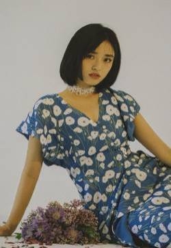 沈月清新淡雅日系写真图片