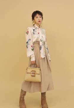 李念图片   李念优雅迷人写真图片
