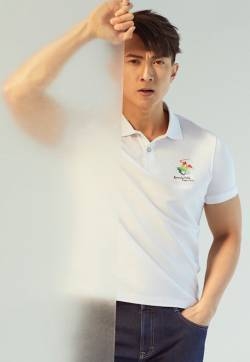 吴尊休闲运动风帅气写真图片