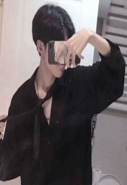 潮流炫酷好看男生头像图片