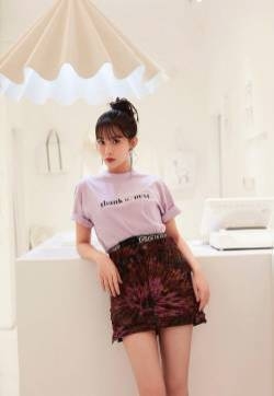 孟子义清新淡雅写真图片