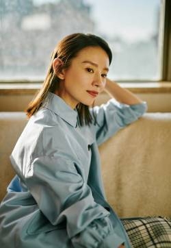 董洁优雅知性写真图片
