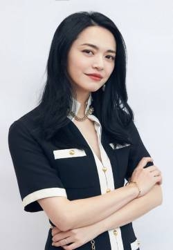 姚晨知性干练活动照图片