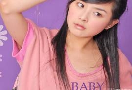 甜美可爱小女生张含韵桌面壁纸