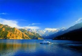 新疆天山天池唯美意境美丽风景电脑桌面壁纸高清