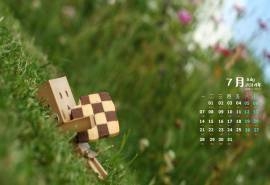 2014年7月日历桌面壁纸温暖治愈系可爱的纸盒人