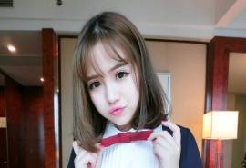 性感嫩模徐cake室内学生装卖萌写真电脑壁纸下载