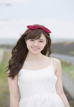 日本清纯美女白石麻衣手机壁纸下载