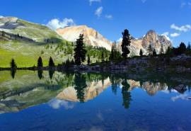 湖面美景桌面壁纸图片7下载