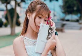 甜美女生性感写真图片桌面壁纸3