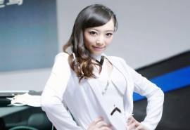 清纯美女长发马尾辫性感桌面壁纸图片第张