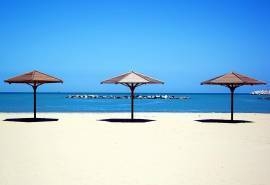 夏日美丽蓝色大海高清桌面壁纸