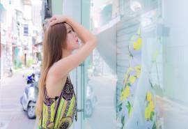 庄温妮时尚街拍图片高清电脑桌面壁纸