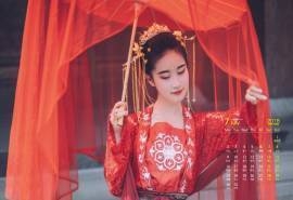 2018年7月美艳汉服美女高清日历壁纸
