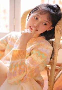 甜美可爱女生手机壁纸图片