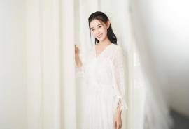 蒋依依清新脱俗写真图片桌面壁纸
