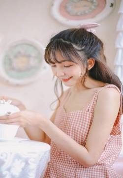 甜美女生高清性感手机壁纸图片