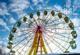2018年10月摩天轮风景日历图片壁纸
