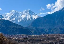 西藏唯美雪山风景图片电脑壁纸