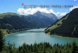 2019年8月景色宜人的湖泊美景高清日历壁纸