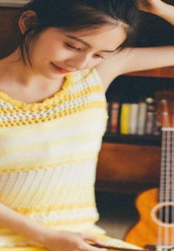甜美可爱女生写真高清手机壁纸