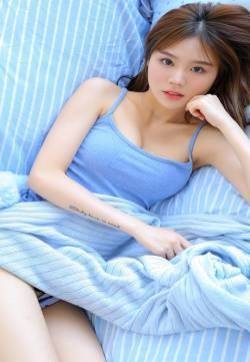 性感吊带美女手机壁纸