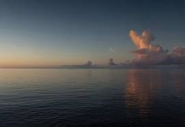 唯美壮阔海边风景桌面壁纸