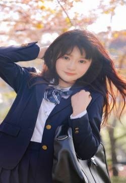 校服美女手机壁纸