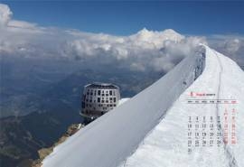 2020年8月勃朗峰雪景高清日历壁纸