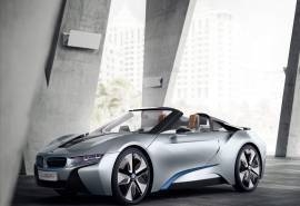 BMW宝马i8跑车高清桌面壁纸
