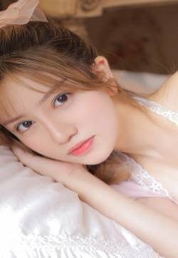 素净性感美女手机壁纸