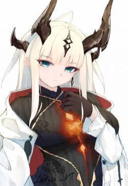 二次元白发白裙性感美女手机壁纸