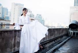 袁姗姗白裙优雅性感桌面壁纸