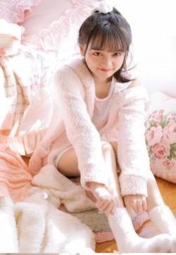 暖冬甜美少女手机壁纸