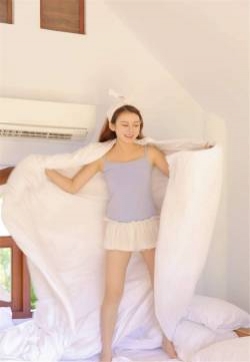 高颜值美女娇艳火辣高清手机壁纸