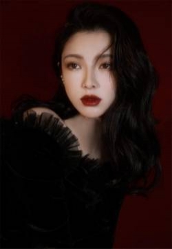 暗黑系高冷御姐性感高清手机壁纸