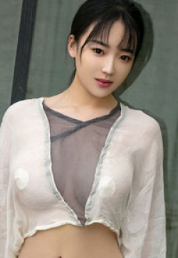 张雪馨图片