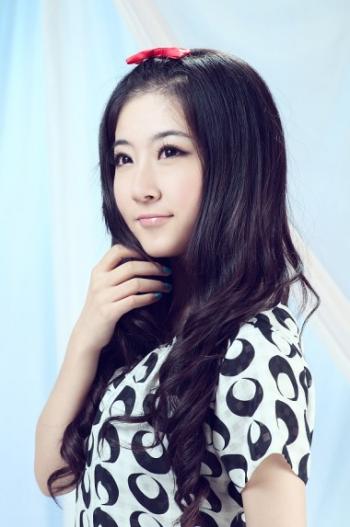 尼古拉·佩尔茨性感漂亮美女写真壁纸第2张