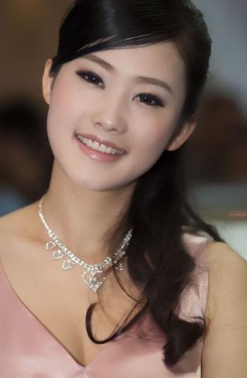 美女图片 _ 第(9)张
