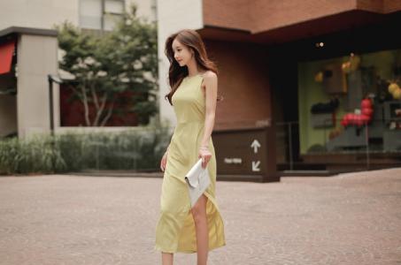 清纯可爱MM  学生装动人美女写真第3张