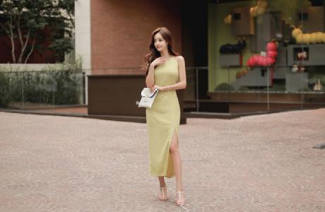 清纯可爱MM  学生装动人美女写真第5张