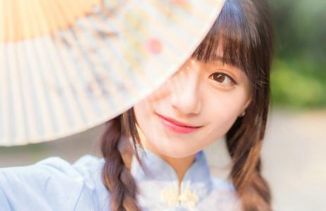 妩媚女人图片 _ 第(1)张