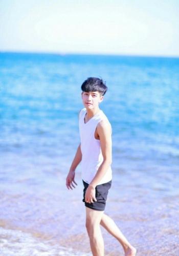 宋仲基男神快乐大本营花絮图片壁纸下载第2张
