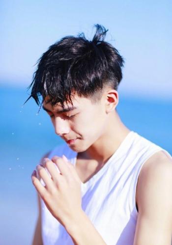 宋仲基男神快乐大本营花絮图片壁纸下载第3张