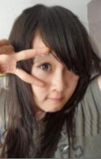 赵本山14岁女儿可爱自拍照第6张