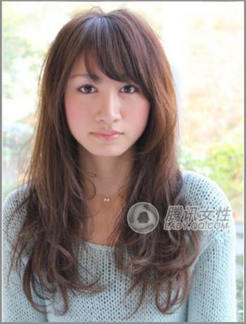 韩国美女卷发优雅女神性感美腿写真第5张