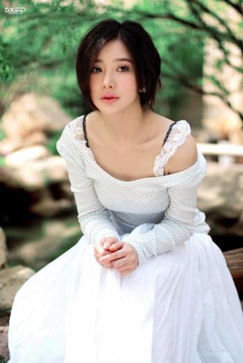 中国内地影视重庆女演员熊乃瑾写真图片第0张