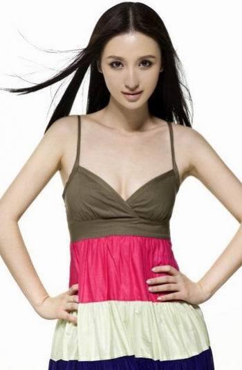 中国内地影视天津女演员张萌高清圖白皙肌肤妩媚的眼神第3张