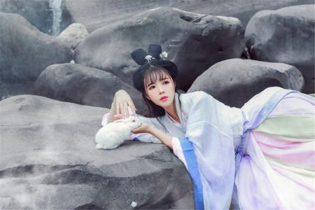 高清辽宁省大连美女王熙然养眼泳装娇媚模样第0张