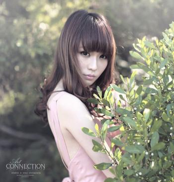 清纯美女超纯花田甜美清纯写真第2张